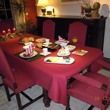 La Cachette Du Menuisier 와이메스