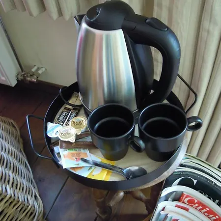 La Cachette Du Menuisier 3*