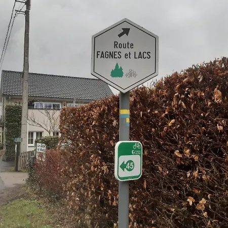 B&B La Cachette Du Menuisier 3*